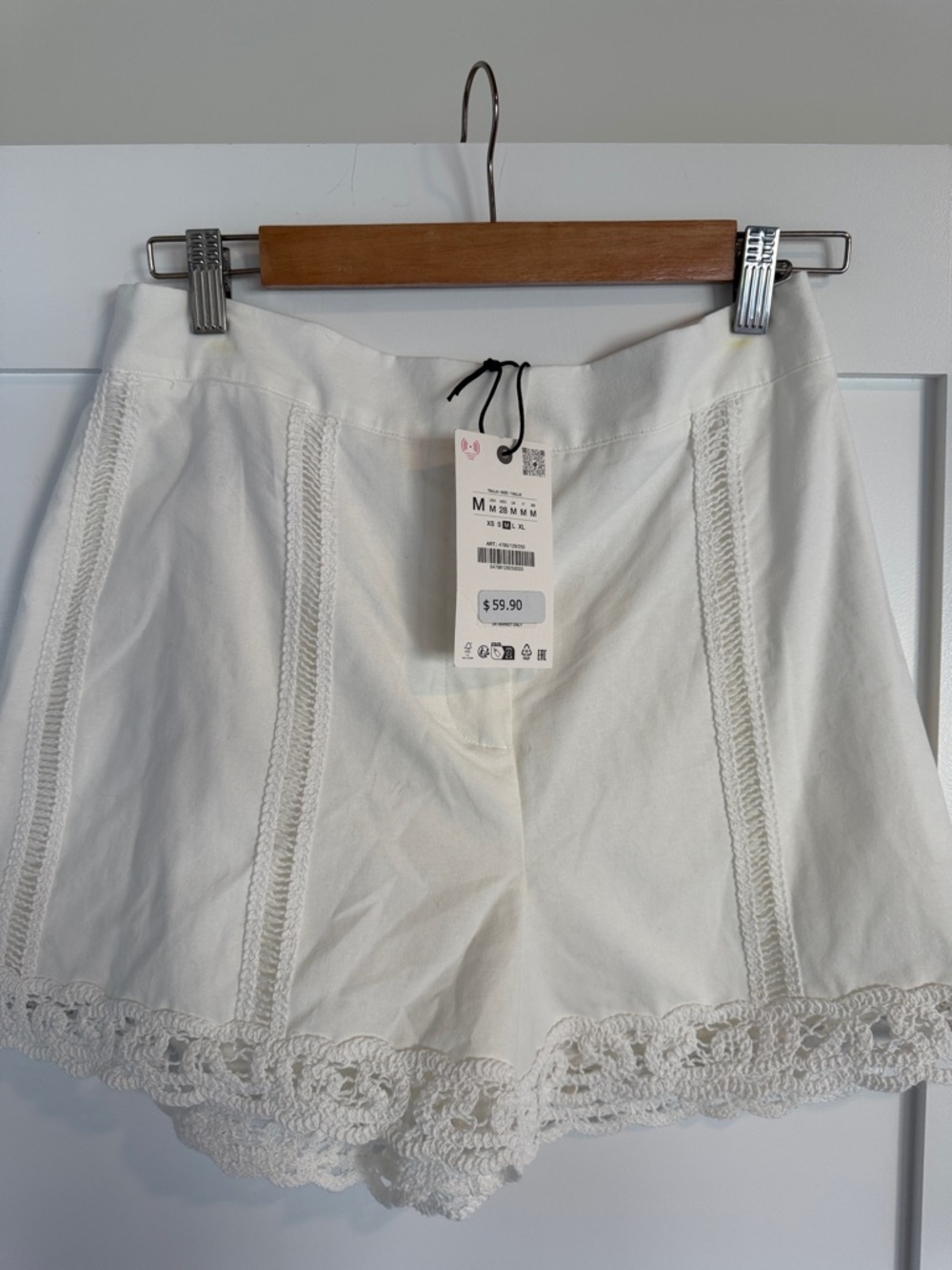 Zara White High-Waist Crochet Trim Shorts